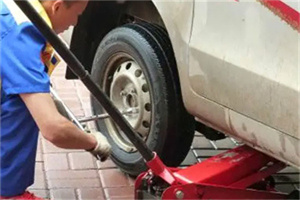 商城附近拖车24小时服务热线电话