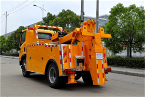 商城高速路拖车费